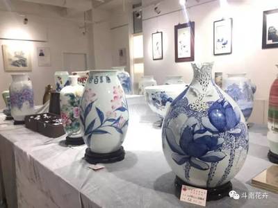 農(nóng)博會斗南分會場亮點:景德鎮(zhèn)國禮瓷和云南古羽石展覽